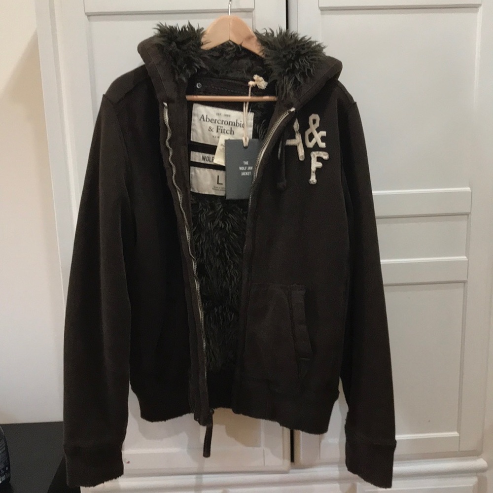 NWT, Abercrombie & Fitch, Man’s size L, Wolf Jaw Jacket